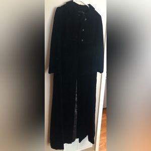 Stunning Vintage 40's GUS MAYER Black Velvet LONG Coat    40 Chest
